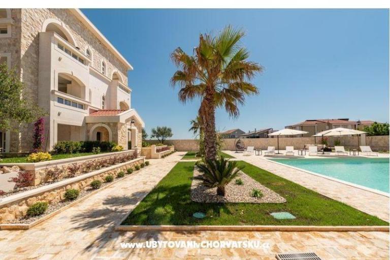 Château Dabo Suites – photo 10