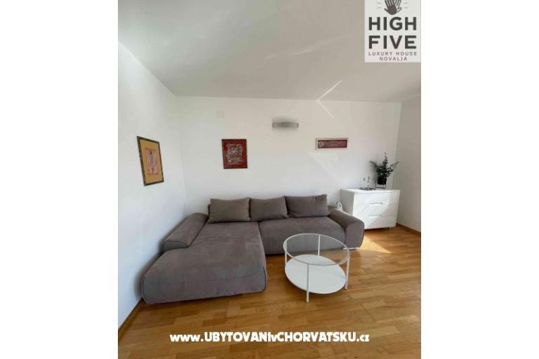 High Five Luxury House Novalja – photo 13