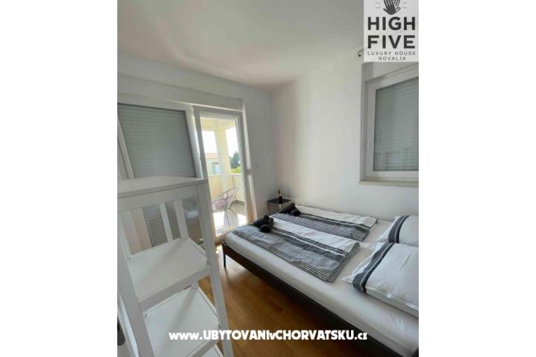High Five Luxury House Novalja – photo 19
