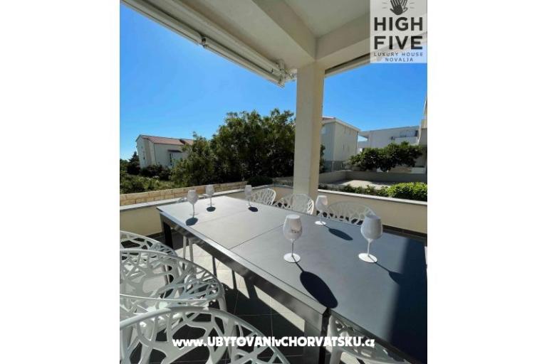 High Five Luxury House Novalja – photo 8