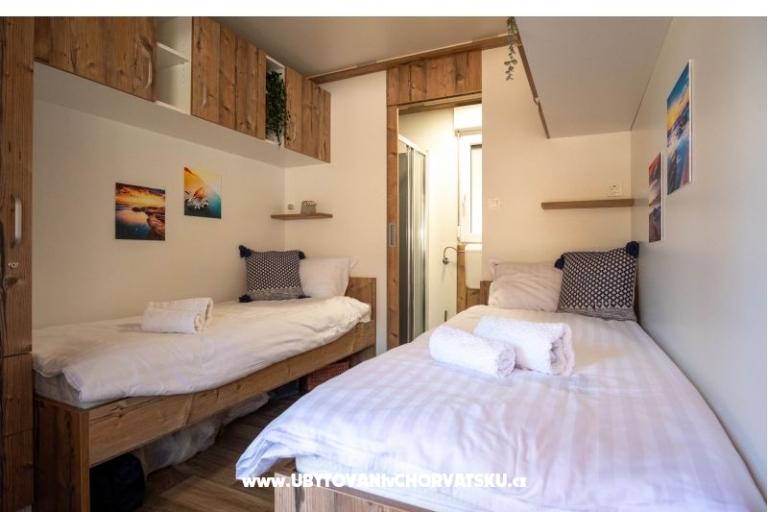 House Sookie – photo 23