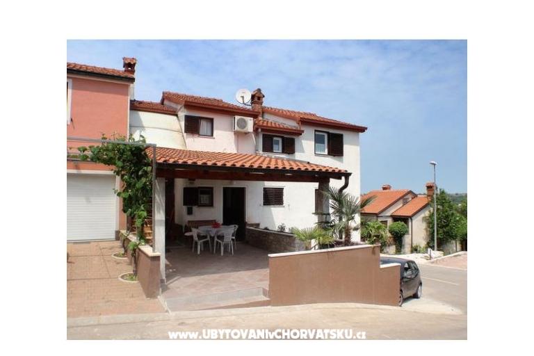 Studio Apartment 2 – photo 2