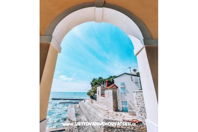 Apartments Tina – photo 11