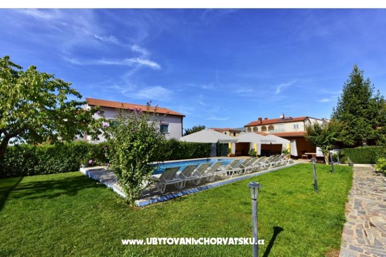 Apartments Tina – photo 4