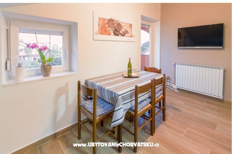 Apartments Mirjana – photo 11