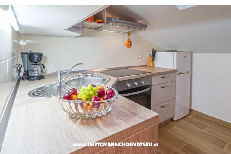 Apartments Mirjana – photo 12