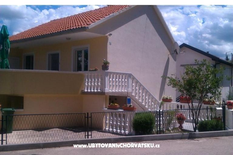 Apartment Dedi – photo 6