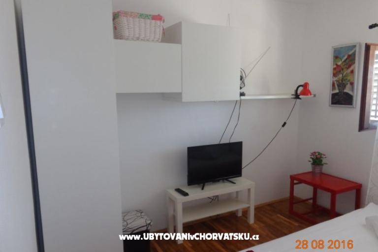 Apartments Skrivena  – photo 10