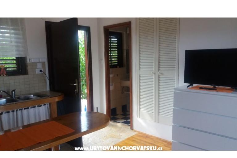 Apartments Skrivena  – photo 4