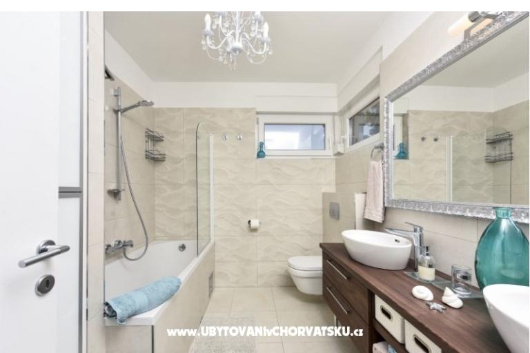 Villa Mirta ZadarVillas – photo 18