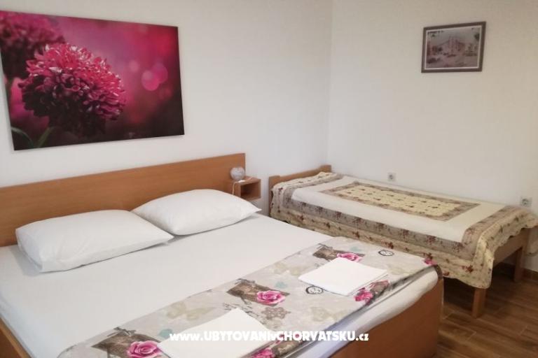 Apartments Ana – photo 18