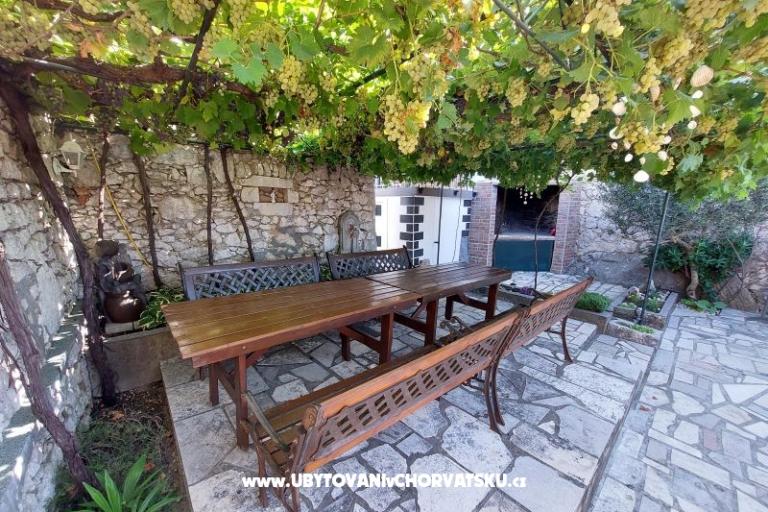 Apartments Pejaković na moru – photo 17