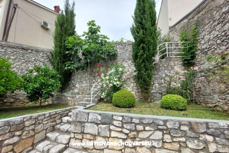 Apartments Pejaković na moru – photo 18