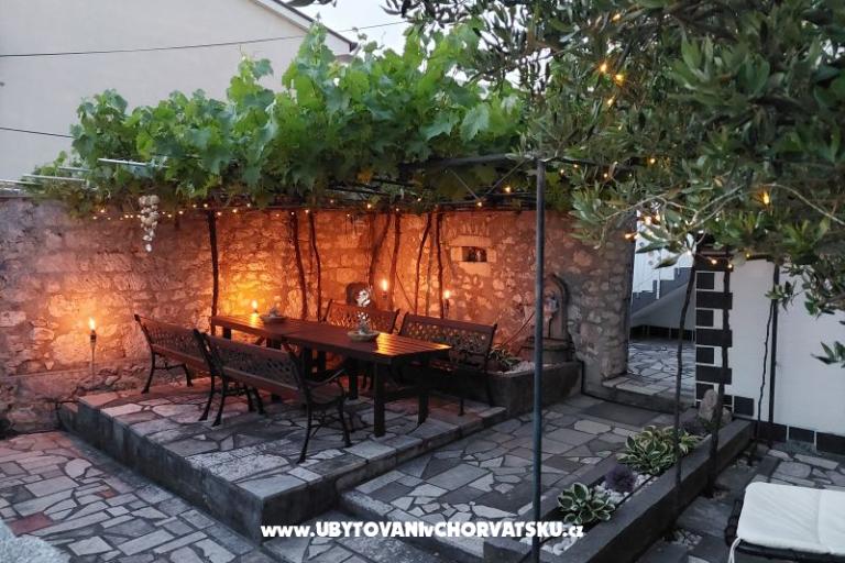 Apartments Pejaković na moru – photo 22