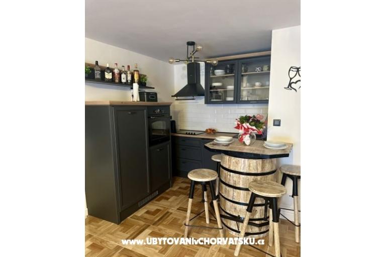 Vacation house Lamari – photo 4