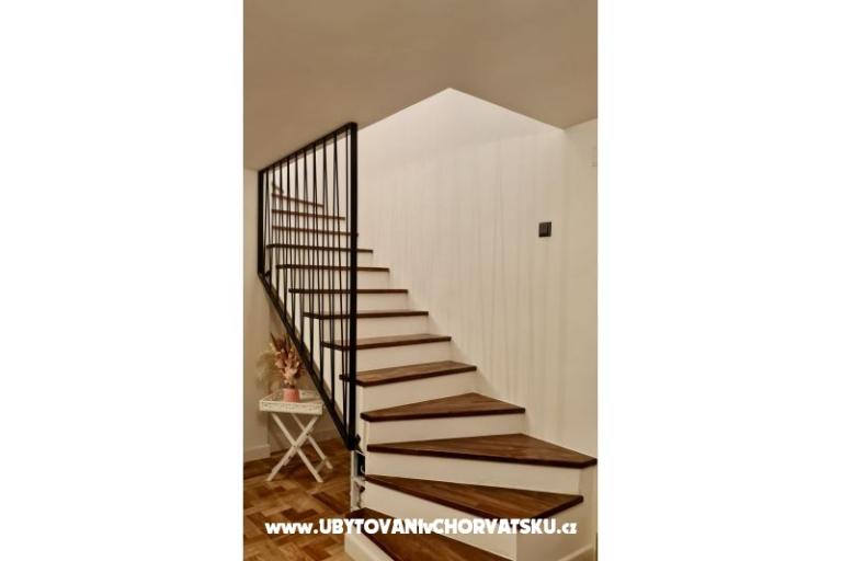 Vacation house Lamari – photo 8