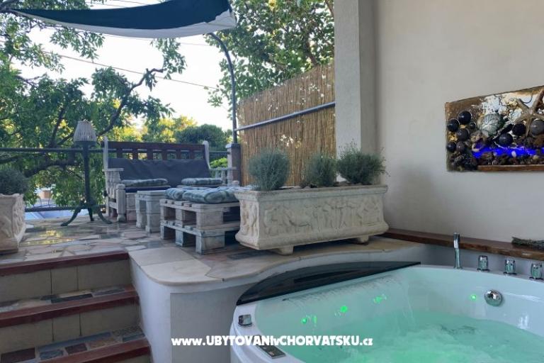 u2 adria – photo 16