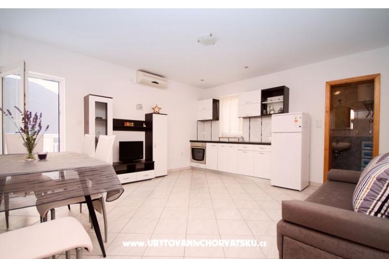 Ana-Marija Apartments Stanici – photo 9