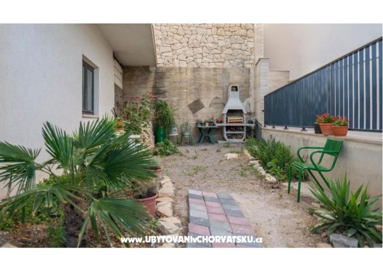 Apartments Ćosić – photo 9