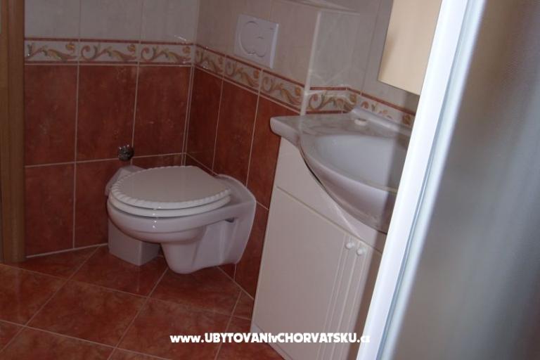 Apartments Gale Omis – photo 12