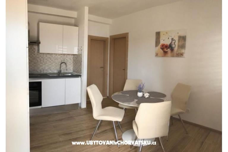 Apartments Gale Omis – photo 4