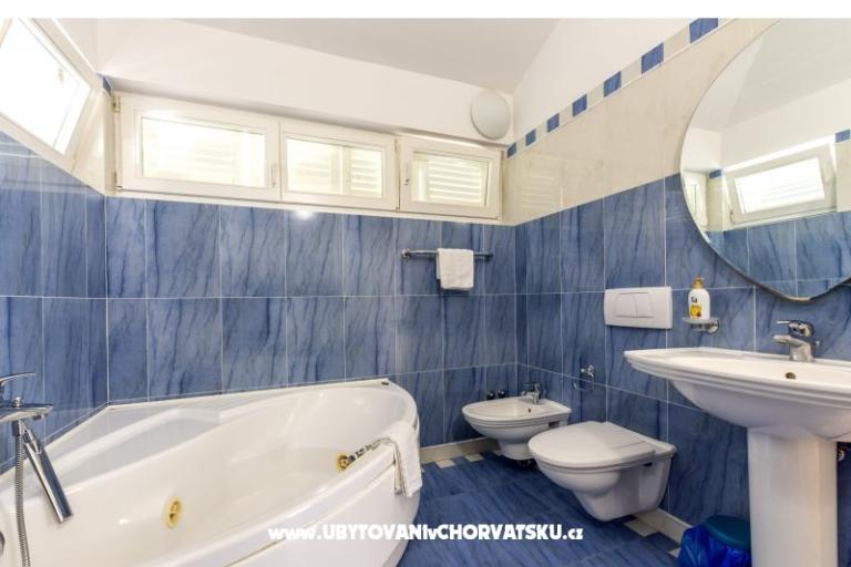 Apartments Ivan i Ian  – photo 11