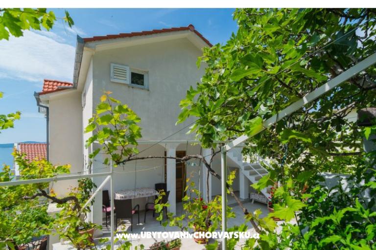 Apartments Ivanka – photo 2