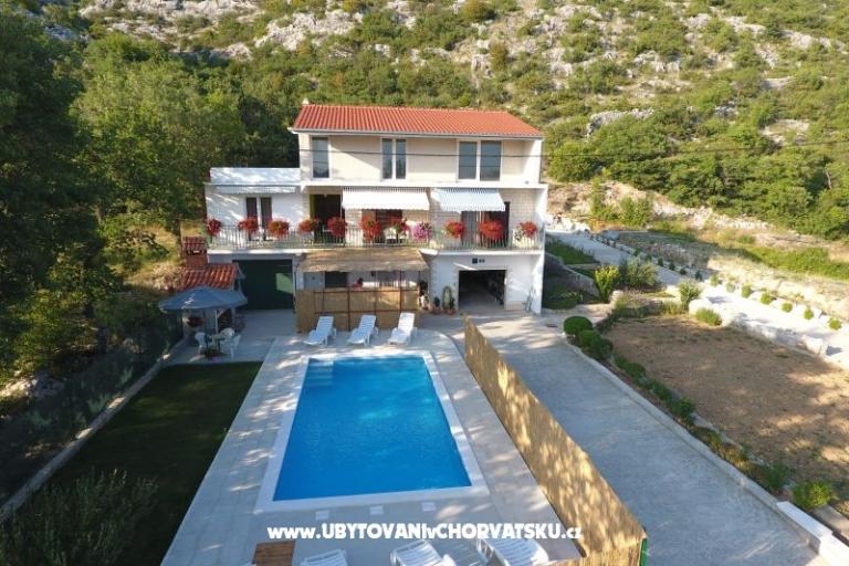 Apartments Bašić – photo 2