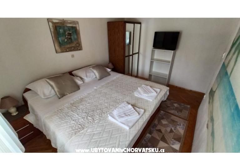 Apartments Leonarda – photo 12