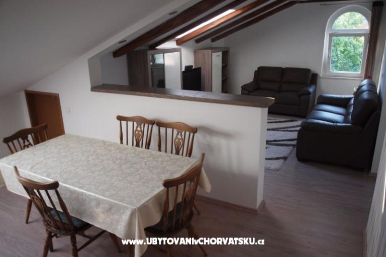 Apartments LOLA – photo 9