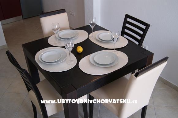 4**** apartments with pool  – photo 5