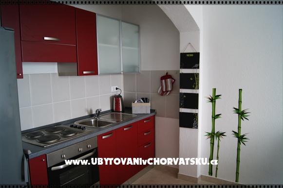 4**** apartments with pool  – photo 6