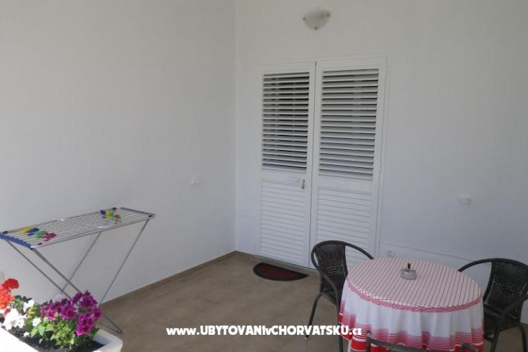 Apartments Mila – photo 2