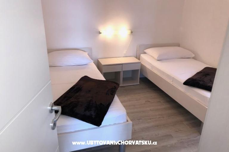 Apartments Nejašmić – photo 14
