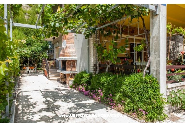 Apartments Pavlović Duće – photo 10