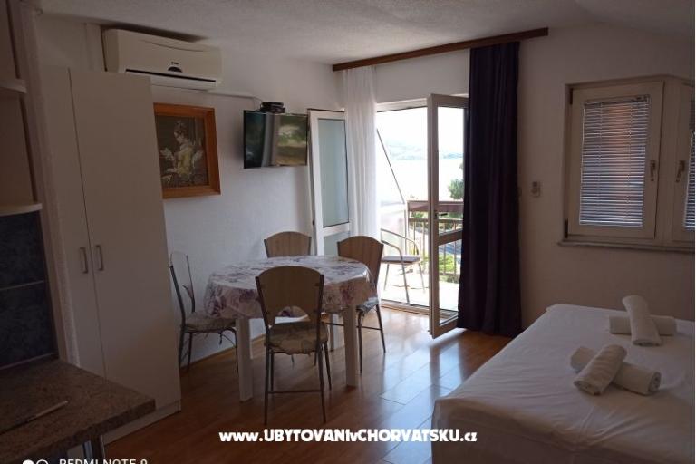 Apartments Mihovil – photo 11