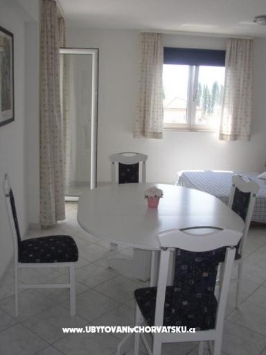 Apartments Camić – photo 10