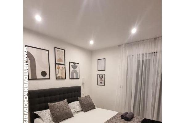 Apartments Mladen Duće – photo 9