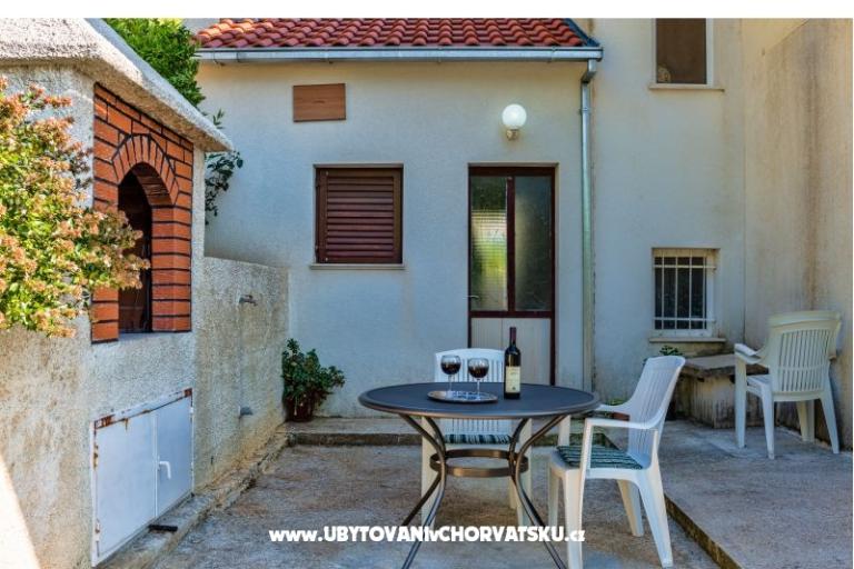 Apartments Tafra – photo 8