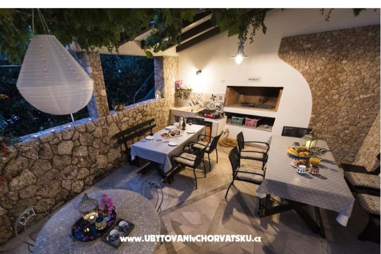 Bougainvillea beach house apartmani – photo 2