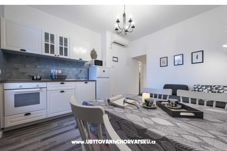 Bougainvillea beach house apartmani – photo 6