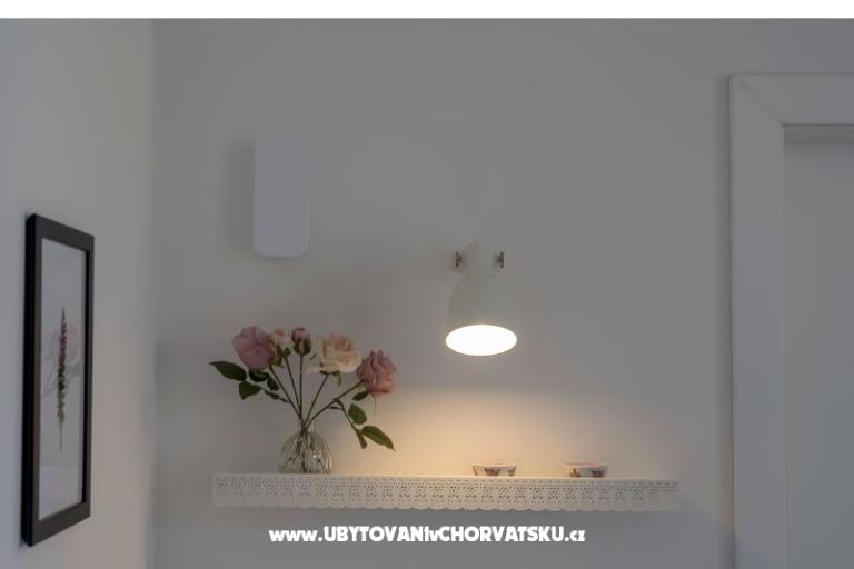 Bougainvillea beach house apartmani – photo 8