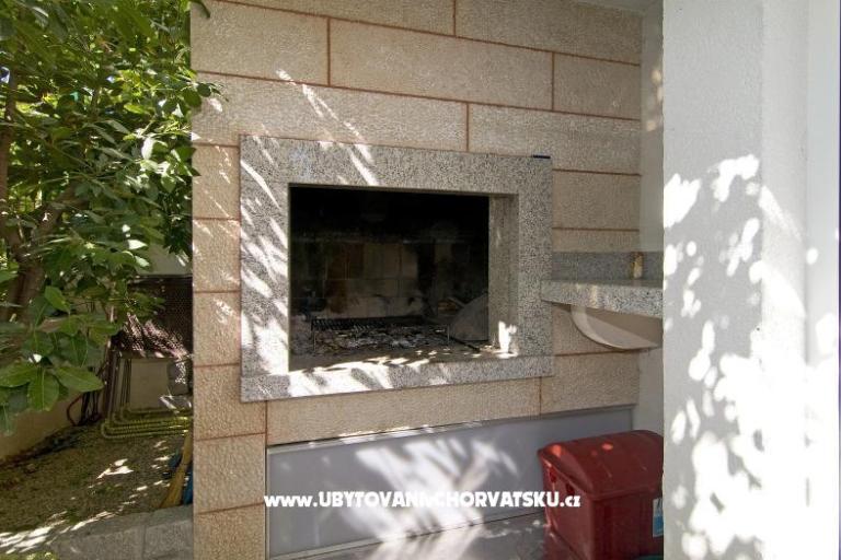 Dizma Wellness Apartments – photo 15