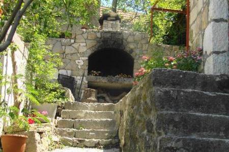 Stone house – photo 14