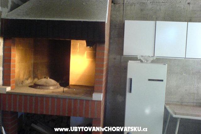 House Mandalinić – photo 13