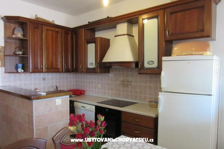Petar apartmani Omis – photo 12
