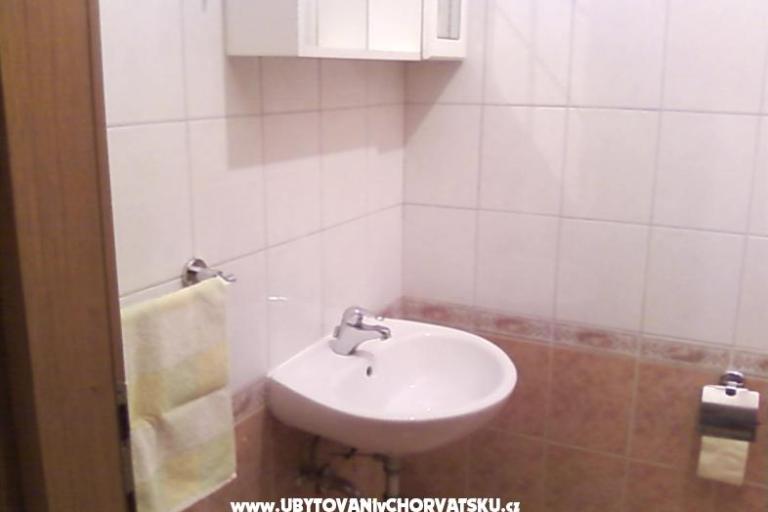Petar apartmani Omis – photo 13