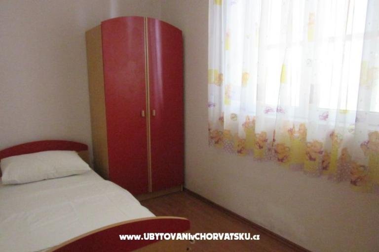 Petar apartmani Omis – photo 8