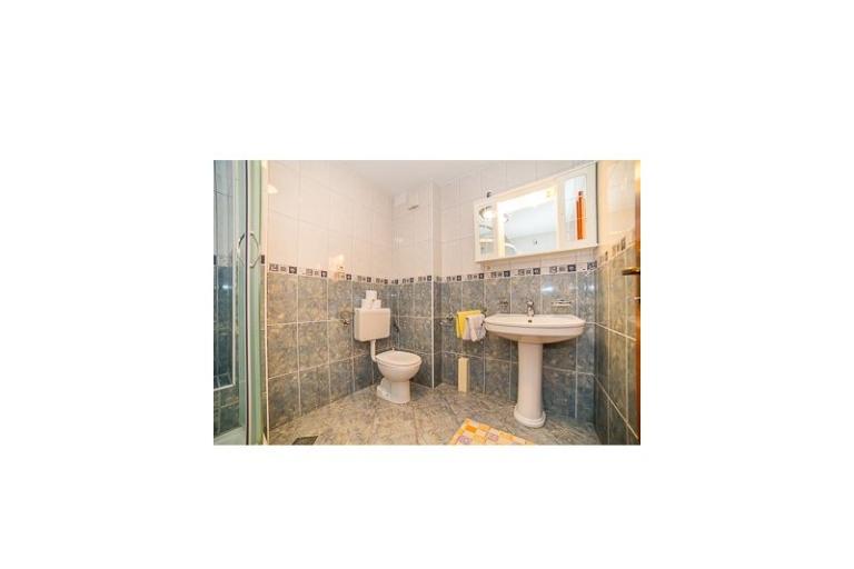 Apartments Zora – photo 12