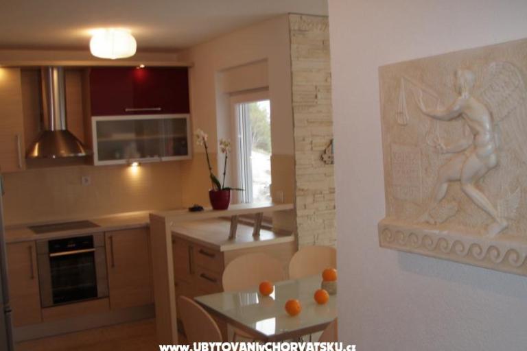 Sara &amp; Nina – photo 15